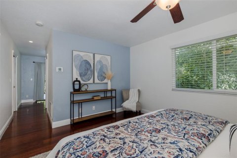 House in Clearwater, Florida 5 bedrooms, 232.63 sq.m. № 1855762 - photo 25