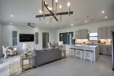 Купить виллу или дом в Порт-Шарлотт, Флорида 11 комнат, 184.97м2, № 2098766 - фото 13