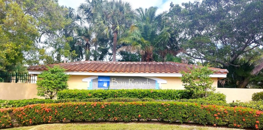 Condo in Lake Park, Florida, 2 bedrooms  № 962290