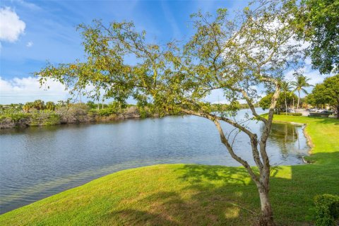 Copropriété à vendre à Miramar, Floride: 3 chambres, 105.91 m2 № 1989116 - photo 29