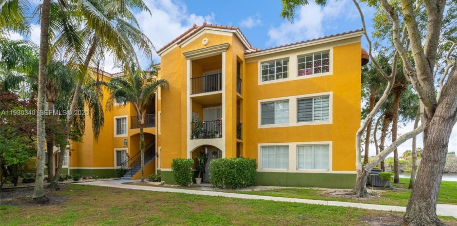 Condo à Miramar, Floride, 3 chambres  № 1989116