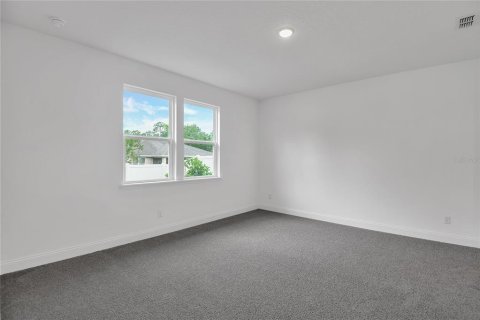 House in Palm Coast, Florida 4 bedrooms, 168.15 sq.m. № 2100800 - photo 11