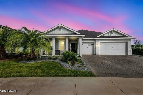 House in Port Orange, Florida 4 bedrooms, 229.28 sq.m. № 2093180