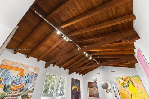 Casa en venta en Miami Shores, Florida, 3 dormitorios, 214.79 m2 № 1965871 - foto 10