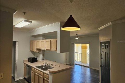 Condo in Tampa, Florida, 1 bedroom  № 2231598 - photo 5