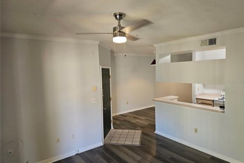 Condo in Tampa, Florida, 1 bedroom  № 2231598 - photo 8