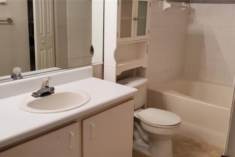 Condo in Tampa, Florida, 1 bedroom  № 2231598 - photo 3