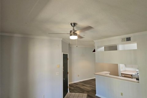Condo in Tampa, Florida, 1 bedroom  № 2231598 - photo 7