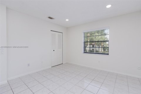 Купить кондоминиум в Бока-Ратон, Флорида 2 спальни, 117.61м2, № 1985816 - фото 17