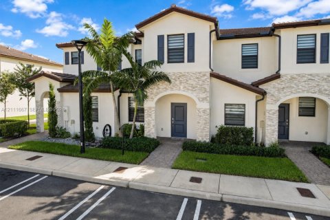 Touwnhouse à Homestead, Floride 3 chambres, 137.77 m2 № 2436139