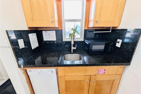 Condominio en venta en Hollywood, Florida, 4 dormitorios, 138.15 m2 № 2152747 - foto 25