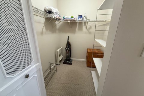 Condominio en alquiler en Sunny Isles Beach, Florida, 2 dormitorios, 114.27 m2 № 2051650 - foto 16