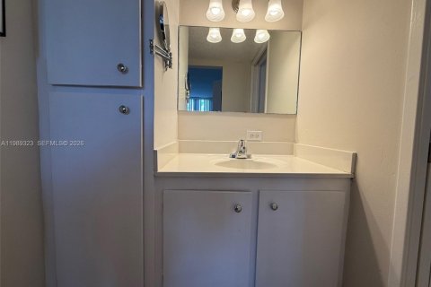 Condominio en alquiler en Sunny Isles Beach, Florida, 2 dormitorios, 114.27 m2 № 2051650 - foto 22