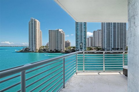 Apartment in Miami, Florida 3 bedrooms, 166.48 sq.m. № 2069582 - photo 11