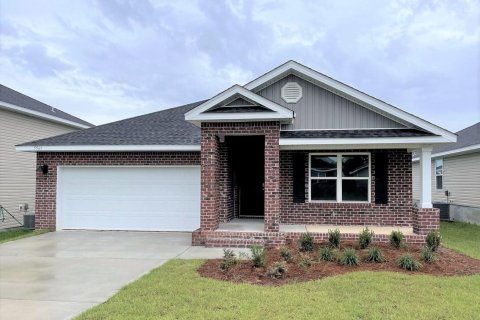 Villa ou maison à vendre à Milton, Floride: 4 chambres, 170.01 m2 № 562369 - photo 1