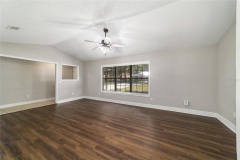 Casa en venta en Ocala, Florida, 3 dormitorios, 125.6 m2 № 2111403 - foto 10