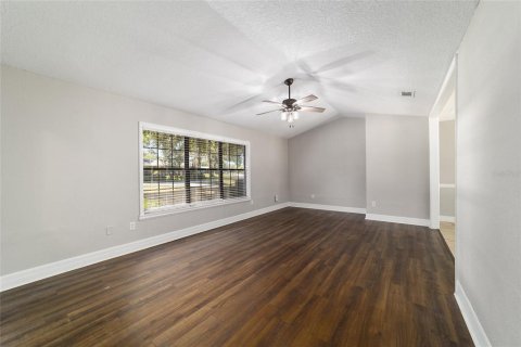 Casa en venta en Ocala, Florida, 3 dormitorios, 125.6 m2 № 2111403 - foto 4