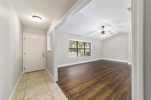 Casa en venta en Ocala, Florida, 3 dormitorios, 125.6 m2 № 2111403 - foto 3