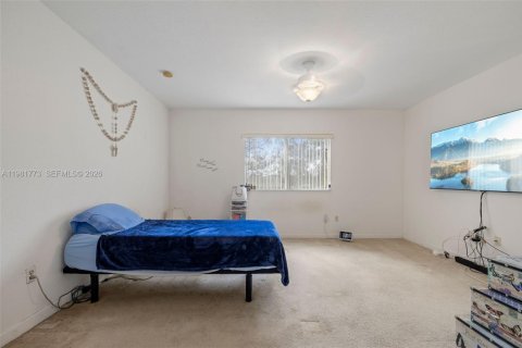 Townhouse in Cutler Bay, Florida 3 bedrooms, 139.73 sq.m. № 2042990 - photo 19