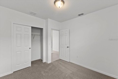 Villa ou maison à louer à Poinciana, Floride: 3 chambres, 137.87 m2 № 2299841 - photo 13