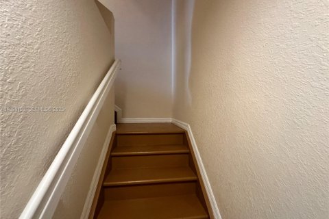 Снять в аренду кондоминиум в Дорал, Флорида 2 спальни, 104.33м2, № 1988941 - фото 10