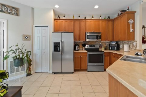 House in Daytona Beach, Florida 3 bedrooms, 140.84 sq.m. № 1720952 - photo 5