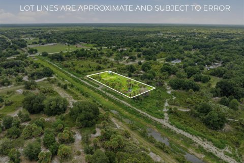 Commercial property in Okeechobee, Florida № 2181223 - photo 9