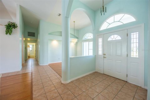Casa en venta en Cape Coral, Florida, 3 dormitorios, 205.31 m2 № 1907613 - foto 27