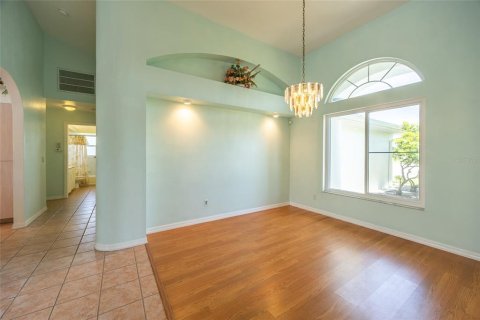 Casa en venta en Cape Coral, Florida, 3 dormitorios, 205.31 m2 № 1907613 - foto 25