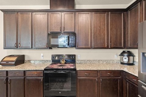 Touwnhouse à vendre à Palm Harbor, Floride: 3 chambres, 170.94 m2 № 2093698 - photo 10