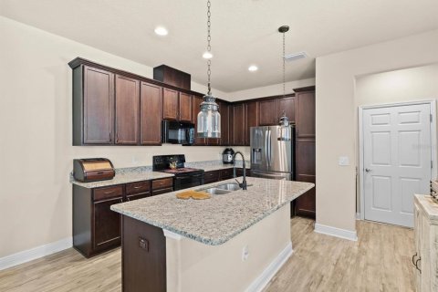 Touwnhouse à vendre à Palm Harbor, Floride: 3 chambres, 170.94 m2 № 2093698 - photo 7
