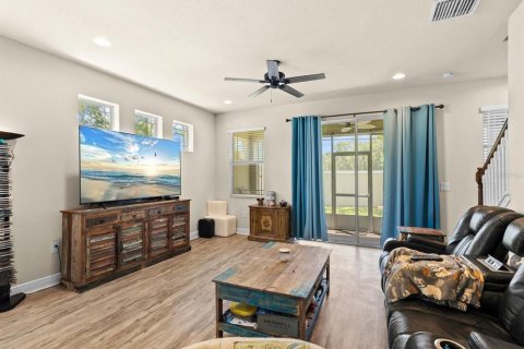 Touwnhouse à vendre à Palm Harbor, Floride: 3 chambres, 170.94 m2 № 2093698 - photo 15