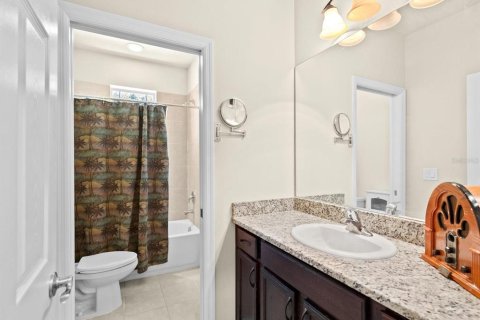 Touwnhouse à vendre à Palm Harbor, Floride: 3 chambres, 170.94 m2 № 2093698 - photo 26