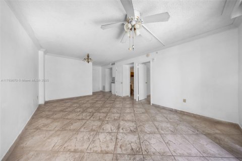 Copropriété à vendre à Miami Beach, Floride: 1 chambre, 62.8 m2 № 1738878 - photo 6