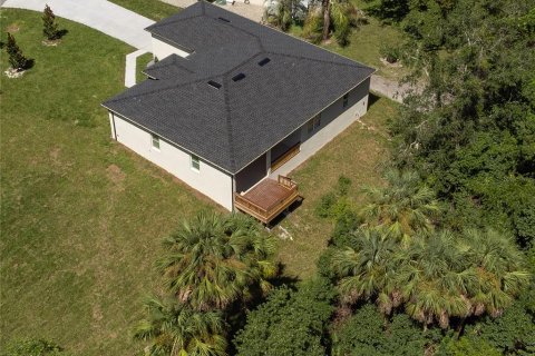 House in DeBary, Florida 4 bedrooms, 191.38 sq.m. № 2388158 - photo 3