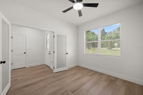 House in DeBary, Florida 4 bedrooms, 191.38 sq.m. № 2388158 - photo 26