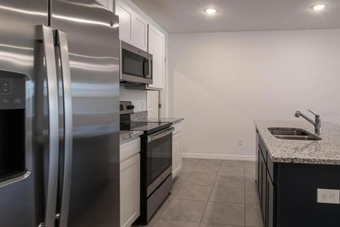 Touwnhouse à louer à DeBary, Floride: 2 chambres, 118.54 m2 № 1778974 - photo 8