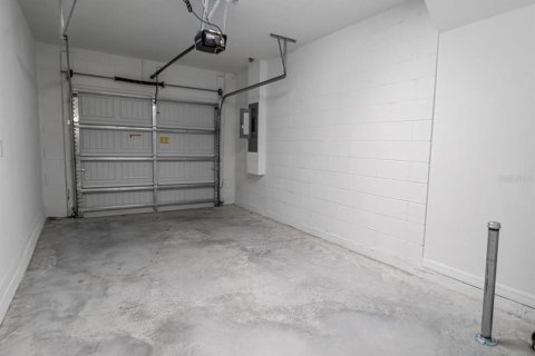 Снять в аренду таунхаус в Дебари, Флорида 5 комнат, 118.54м2, № 1778974 - фото 24