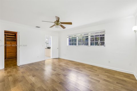 Villa ou maison à louer à Pinecrest, Floride: 4 chambres, 198.81 m2 № 2046070 - photo 25