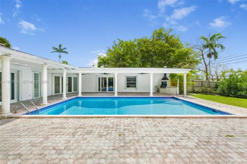 Villa ou maison à louer à Pinecrest, Floride: 4 chambres, 198.81 m2 № 2046070 - photo 7