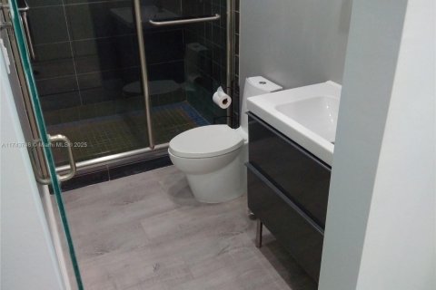 Condominio en venta en Miami Beach, Florida, 1 dormitorio, 41.81 m2 № 1943147 - foto 21