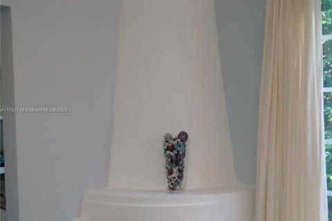 Condominio en venta en Miami Beach, Florida, 1 dormitorio, 41.81 m2 № 1943147 - foto 28