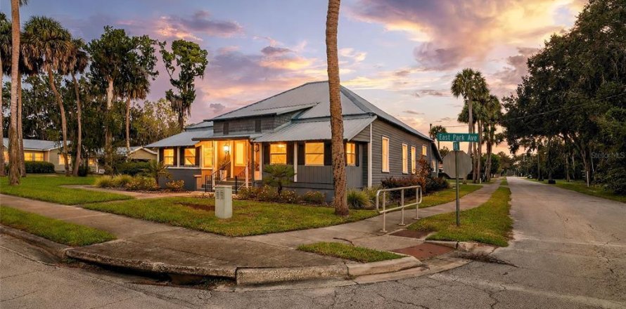 Commercial property in Chiefland, Florida 230.49 sq.m. № 2429619