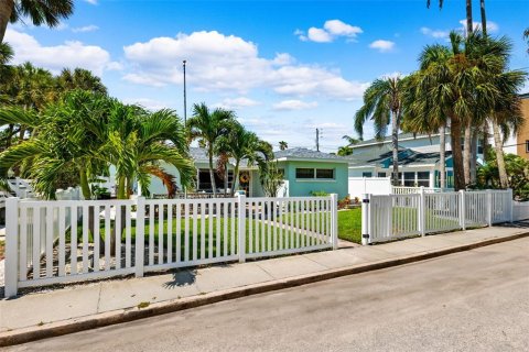 Land in Saint Pete Beach, Florida № 1677425 - photo 26