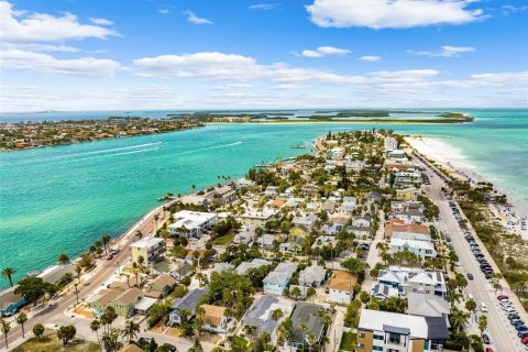 Land in Saint Pete Beach, Florida № 1677425 - photo 15