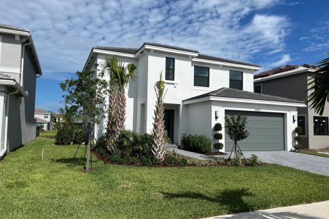 House in Lake Worth, Florida 4 bedrooms, 211.72 sq.m. № 2420731 - photo 18