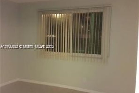 Copropriété à vendre à Sunrise, Floride: 2 chambres, 95.69 m2 № 1807644 - photo 7