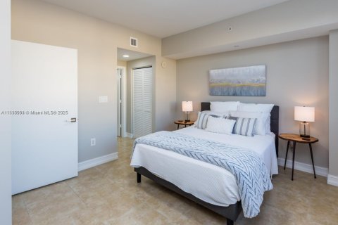 Copropriété à vendre à Coral Gables, Floride: 2 chambres, 90.12 m2 № 1934041 - photo 14