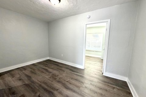 Apartment in Hallandale Beach, Florida 1 bedroom, 46.45 sq.m. № 2254544 - photo 6