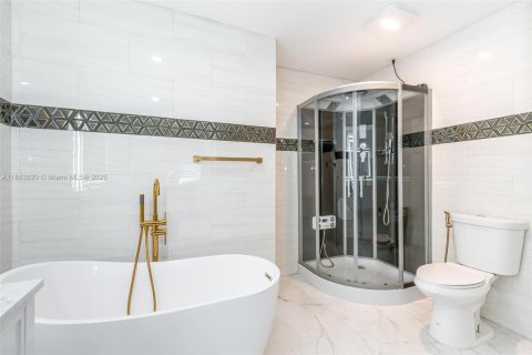 Copropriété à louer à Tamarac, Floride: 2 chambres, 98.48 m2 № 1891568 - photo 17